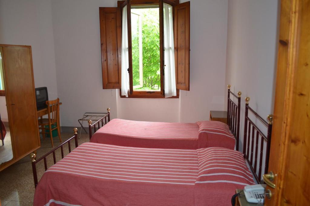Albergo Padellino Vaglia  Bagian luar foto